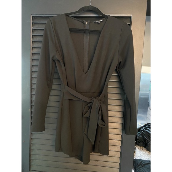 Romper worn once - Picture 2 of 3